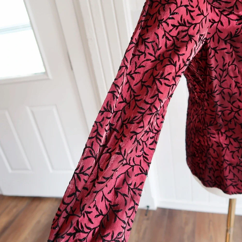 Womens Red Metallic Velvet Flocked Top Large Dark Fairy Whimsigoth Devilcore Y2K - Picture 3 of 6